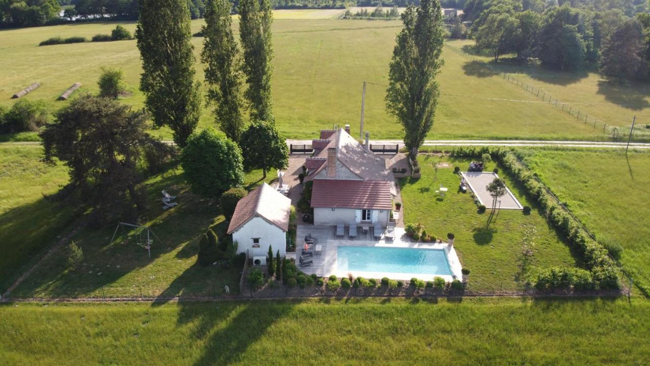 Le Montillon Tour-en-Sologne Exterior foto