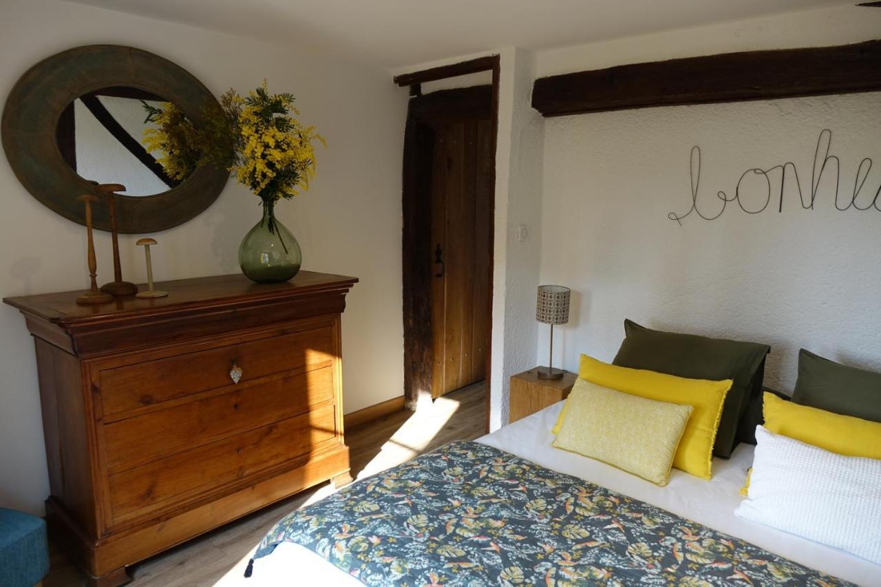 Le Montillon Tour-en-Sologne Exterior foto